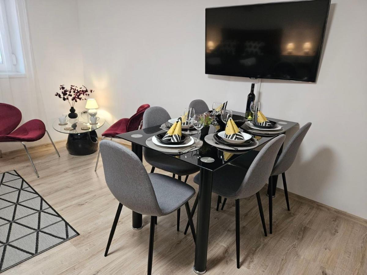 Holiness Apartmanok Szeged Luaran gambar