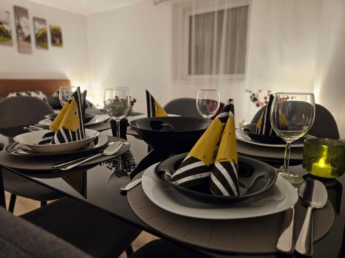 Holiness Apartmanok Szeged Luaran gambar