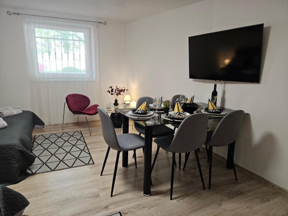Holiness Apartmanok Szeged Luaran gambar